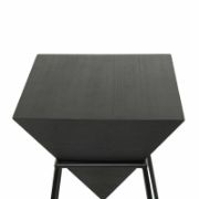 Perla Table + geometric inverted pyramid side table + liqana