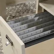 Wiqaar Desk + Classic Executive Desk + liqana