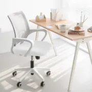 Mada Chair - Accent Chair - liqana