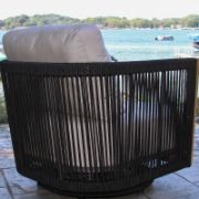 Ooni chair furniture liqana