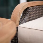 Sera Chair furniture liqana